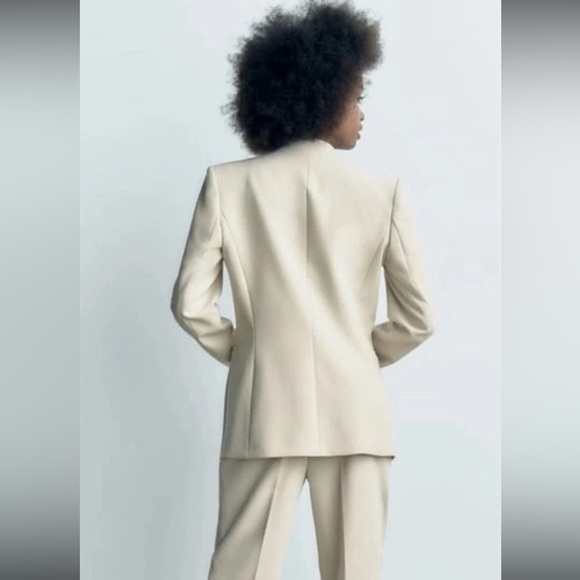 NWT Zara Cream Women's Suit Jacket - Picture 2 of 6
